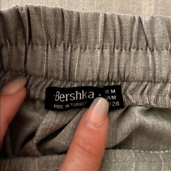 Grey Bershka Mini Shorts - Picture 2 of 4